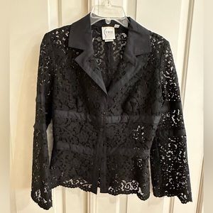 Finley black lace shirt size small